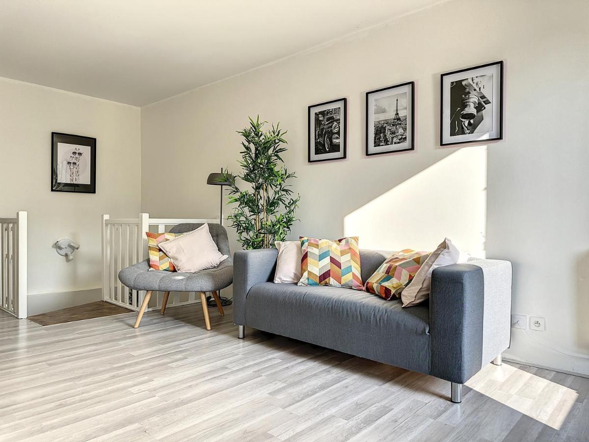 Charmant Appartement Avec Terrasse Parking Ispagnac Екстериор снимка