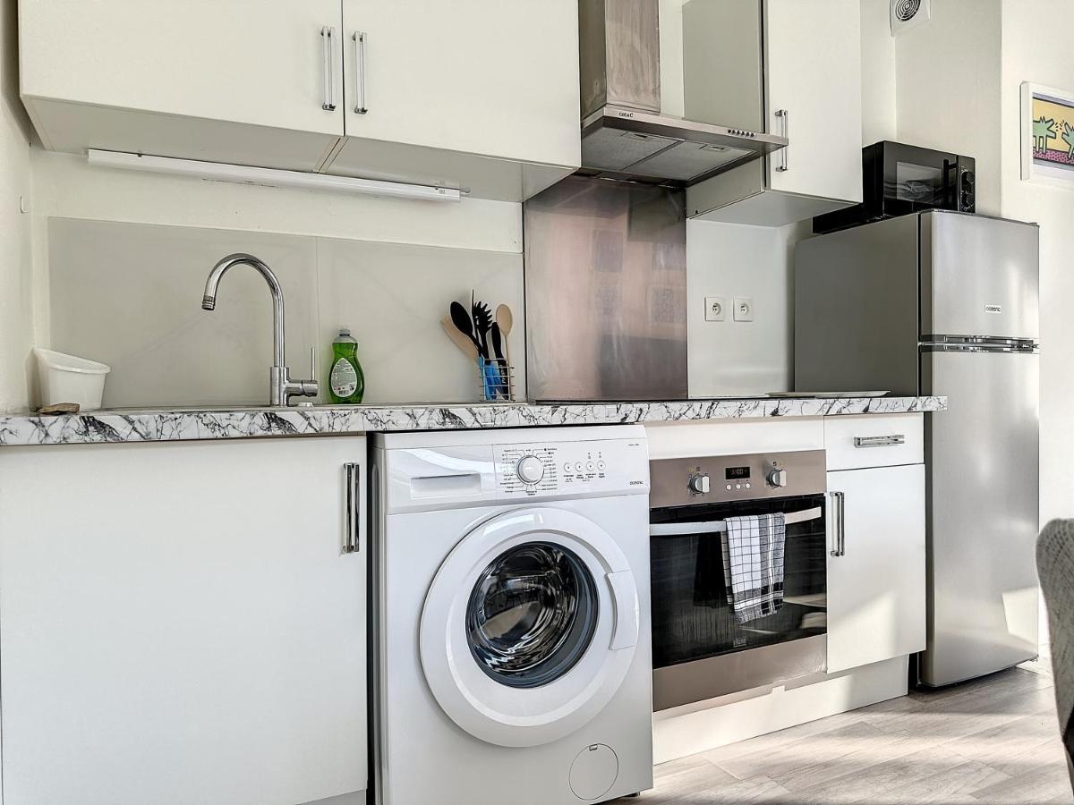 Charmant Appartement Avec Terrasse Parking Ispagnac Екстериор снимка